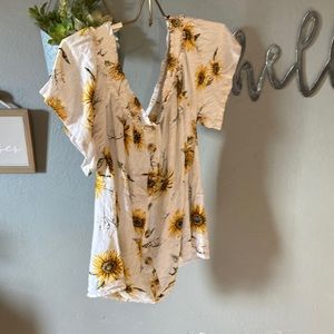 MAURICES SUNFLOWER BLOUSE